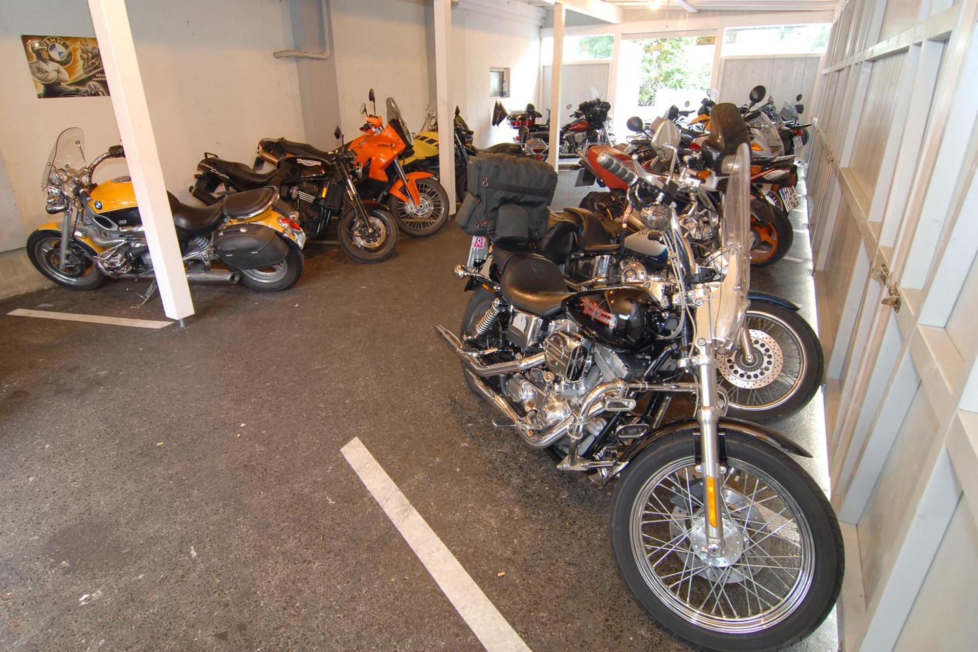 Hotel Kuchlerwirt Treffen Exterior foto