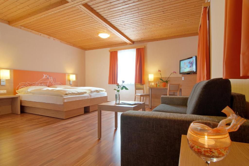 Hotel Kuchlerwirt Treffen Quarto foto